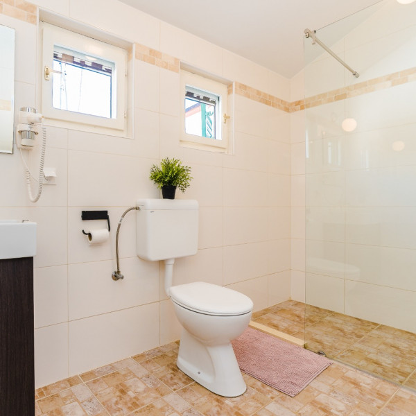 Bathroom / WC, House for rent Figurica, Lun, Figurica - Island Pag Lun - House for rent Lun