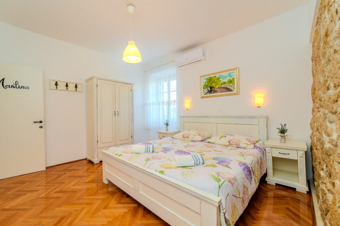 Interior, Figurica - Island Pag Lun - House for rent Lun