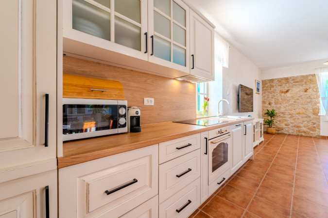 Interior, Figurica - Island Pag Lun - House for rent Lun