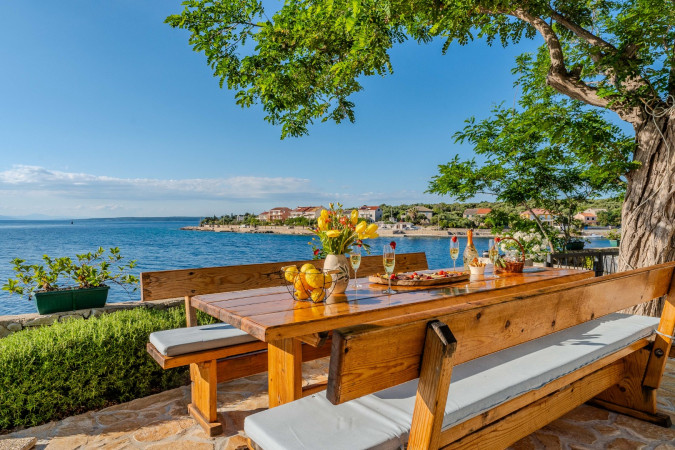 Exterior, Figurica - Island Pag Lun - House for rent Lun