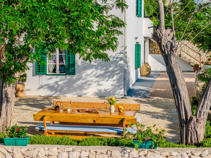 Exterior, Figurica - Island Pag Lun - House for rent Lun