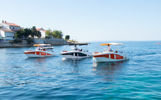 Rent a Boat &ndash; Luci & Kety, Figurica - Island Pag Lun - House for rent Lun